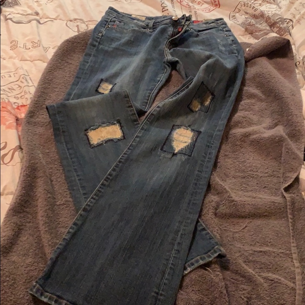 Seven Jeans